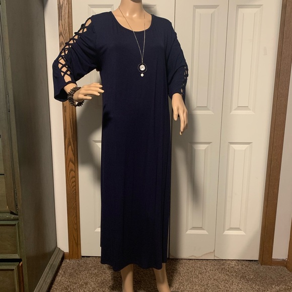 NWT. Ladies pullover Navy dress with lattice long sleeves. Size 2X - Picture 1 of 5